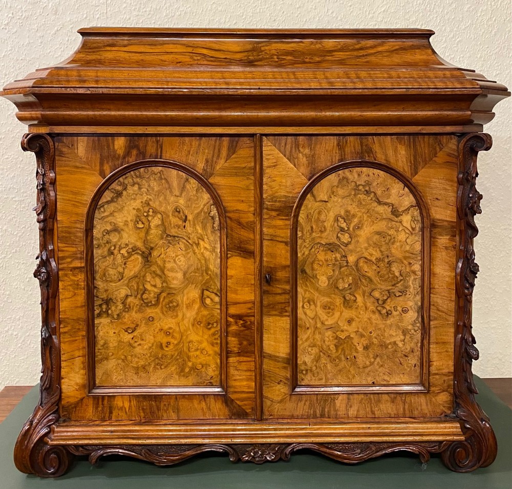 Very Fine Mid-Victorian Burr Walnut TABLE CABINET (26 Inches Wide)