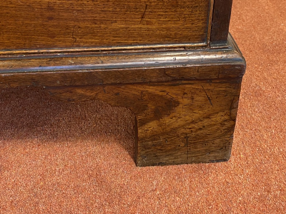 18th Century George III Mahogany Chest Of Graduating Drawers View V