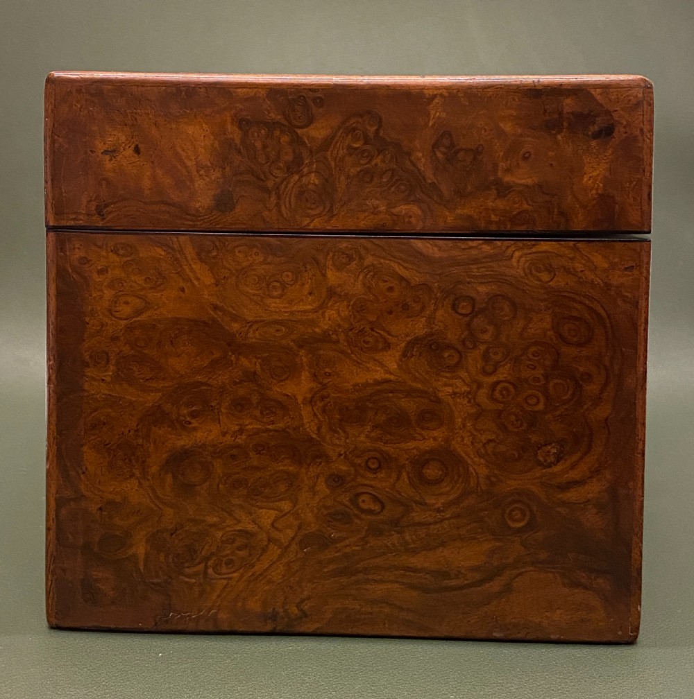 19th century Burr Yew-wood Tea Caddy with single Tea Canister & Blue-Glass Sugar Bowl View X