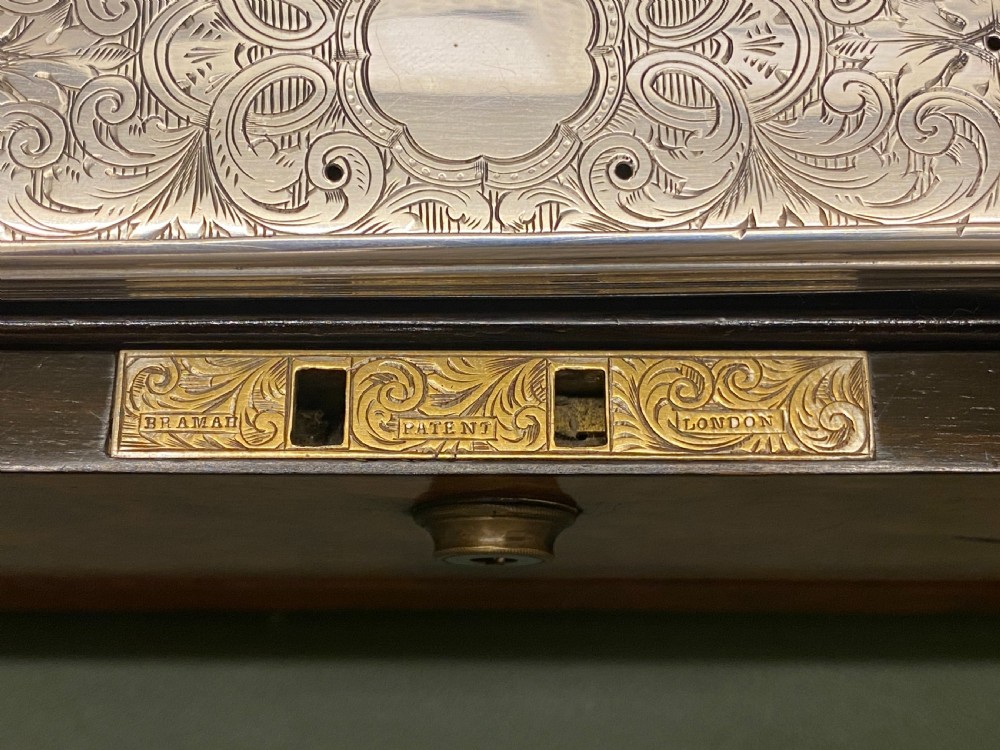 Walnut Lady's Dressing Case with hallmarked Silver tops (1872) View X