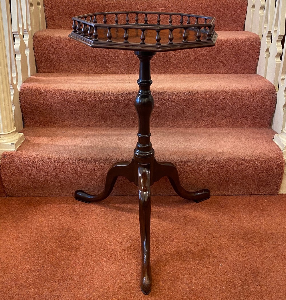 18th century Octagonal solid mahogany 'galleried' Occasional Table