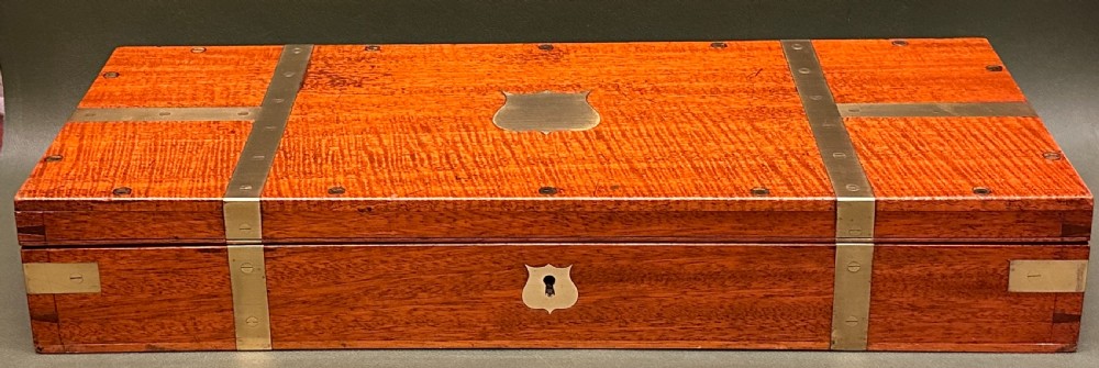 A good early/mid 19th century boxed Surgeons tool set View IV