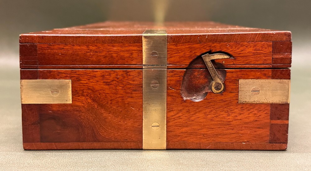 A good early/mid 19th century boxed Surgeons tool set View VII