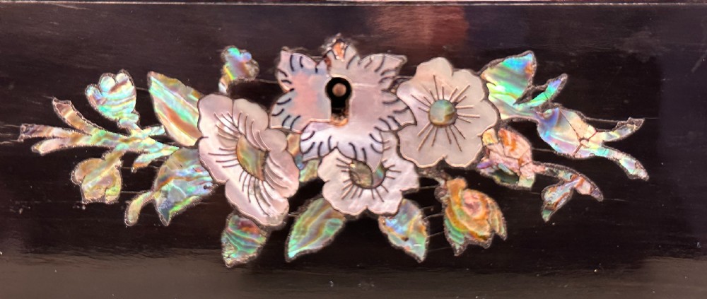 Fine quality 19th century coromandel wood inlaid Sewing Box, with provenance View XII