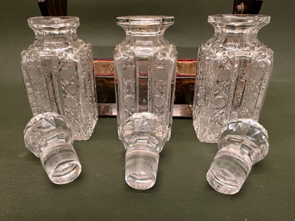 Coromandel-wood 3-decanter Tantalus of smaller size, by Betjemann of London View VI