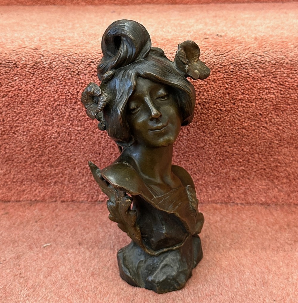 Julien Caussé: A signed Art Nouveau 2-colour bronze bust of a pretty young lady (9 inches)