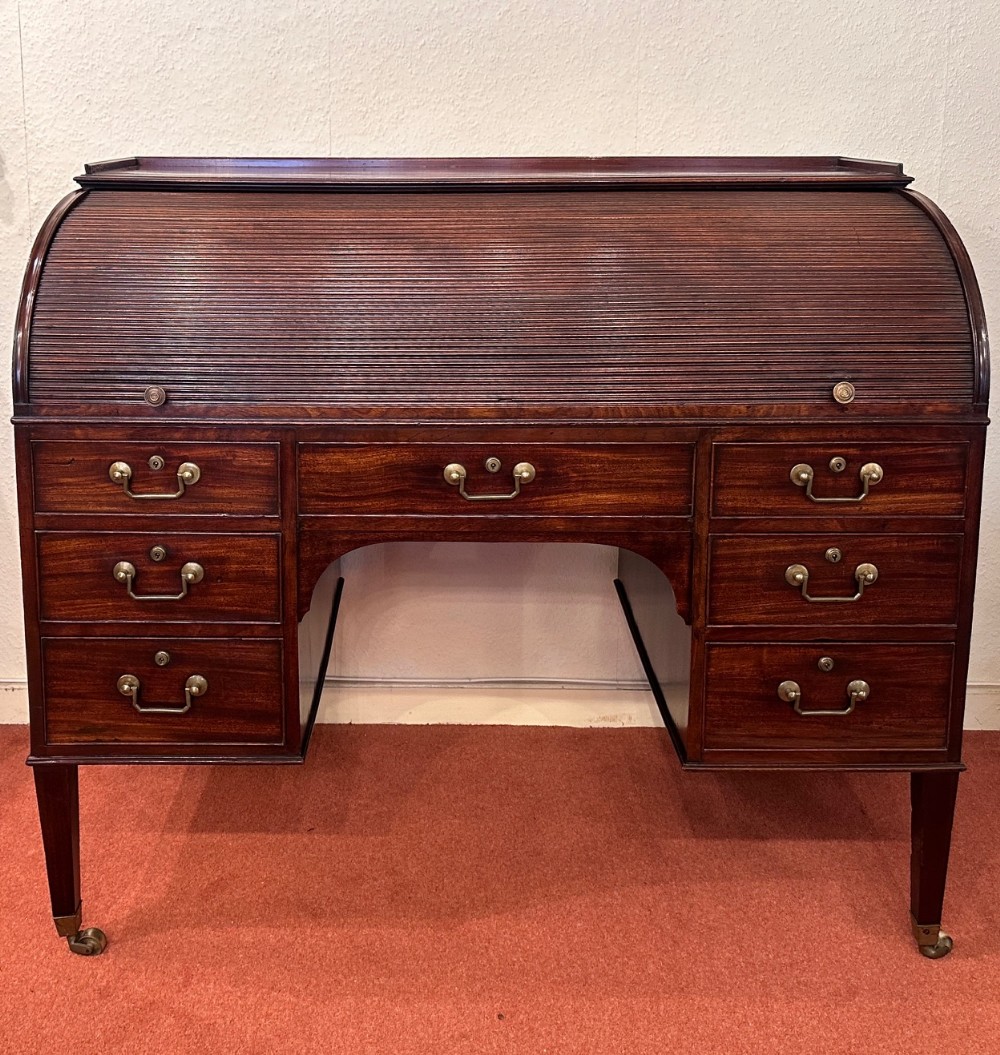 Late 18th century (George III) mahogany tambour topped Cylinder Bureau in the manner of Gillows