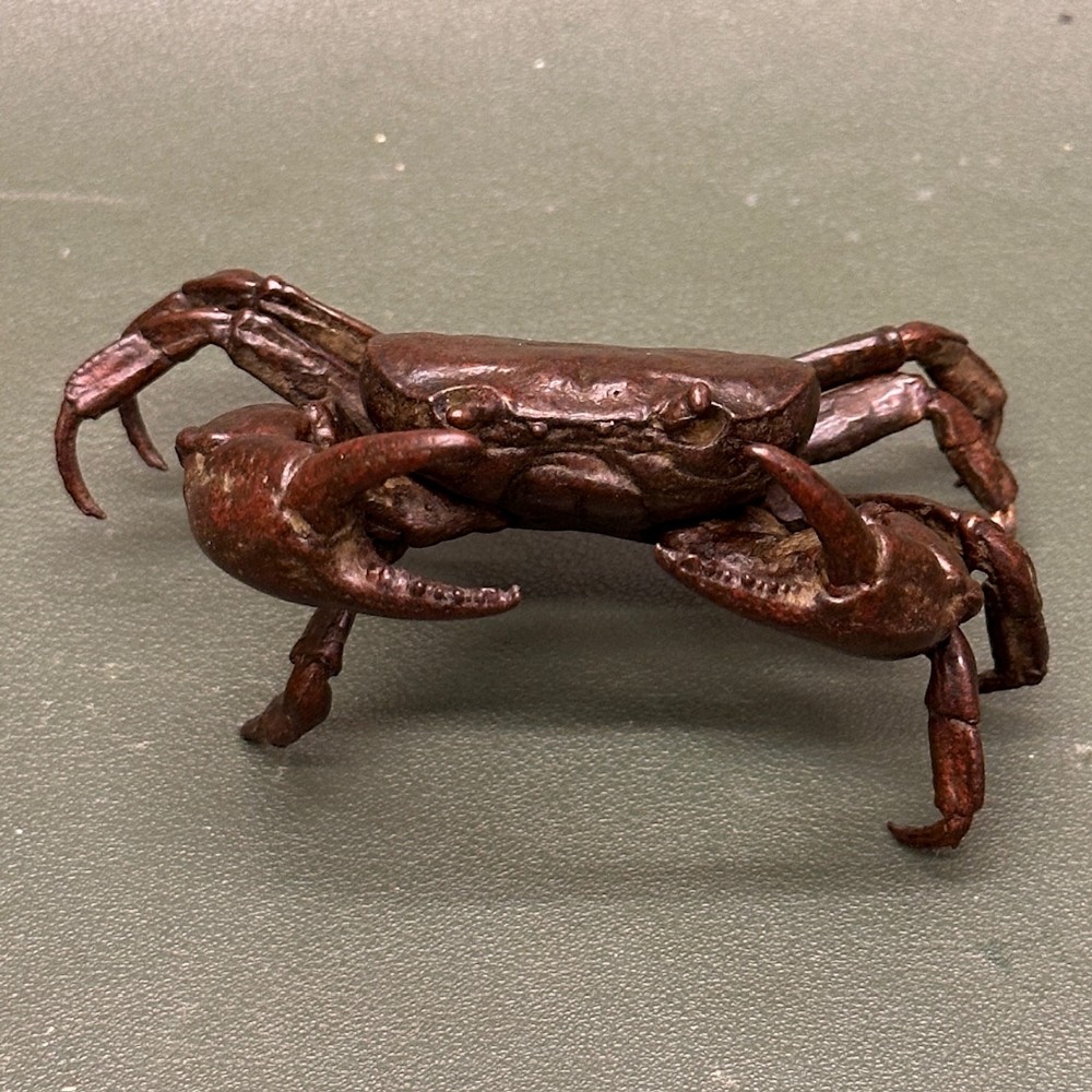 Japanese Meiji period (1868-1912) ARTICULATED Bronze Okimono of a Crab