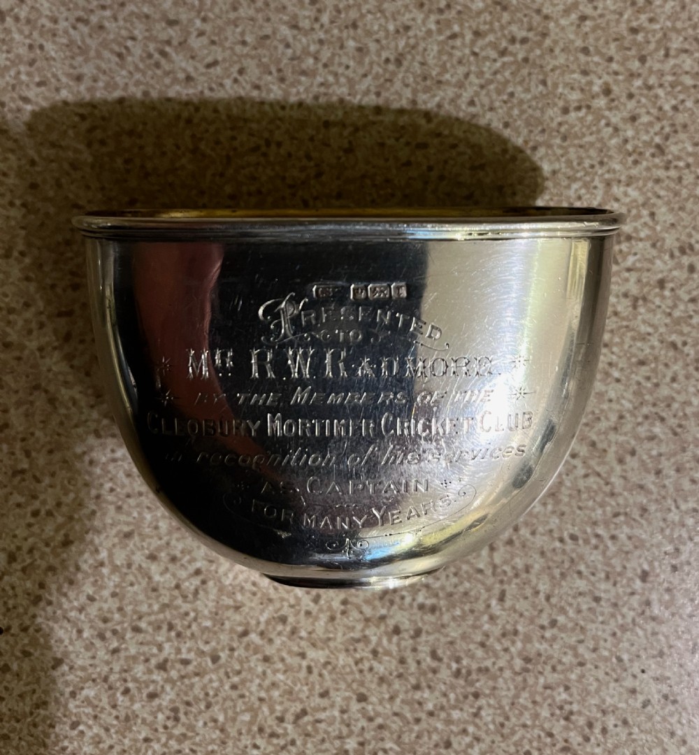 A GOOD SILVER & GLASS SPIRIT FLASK View IV