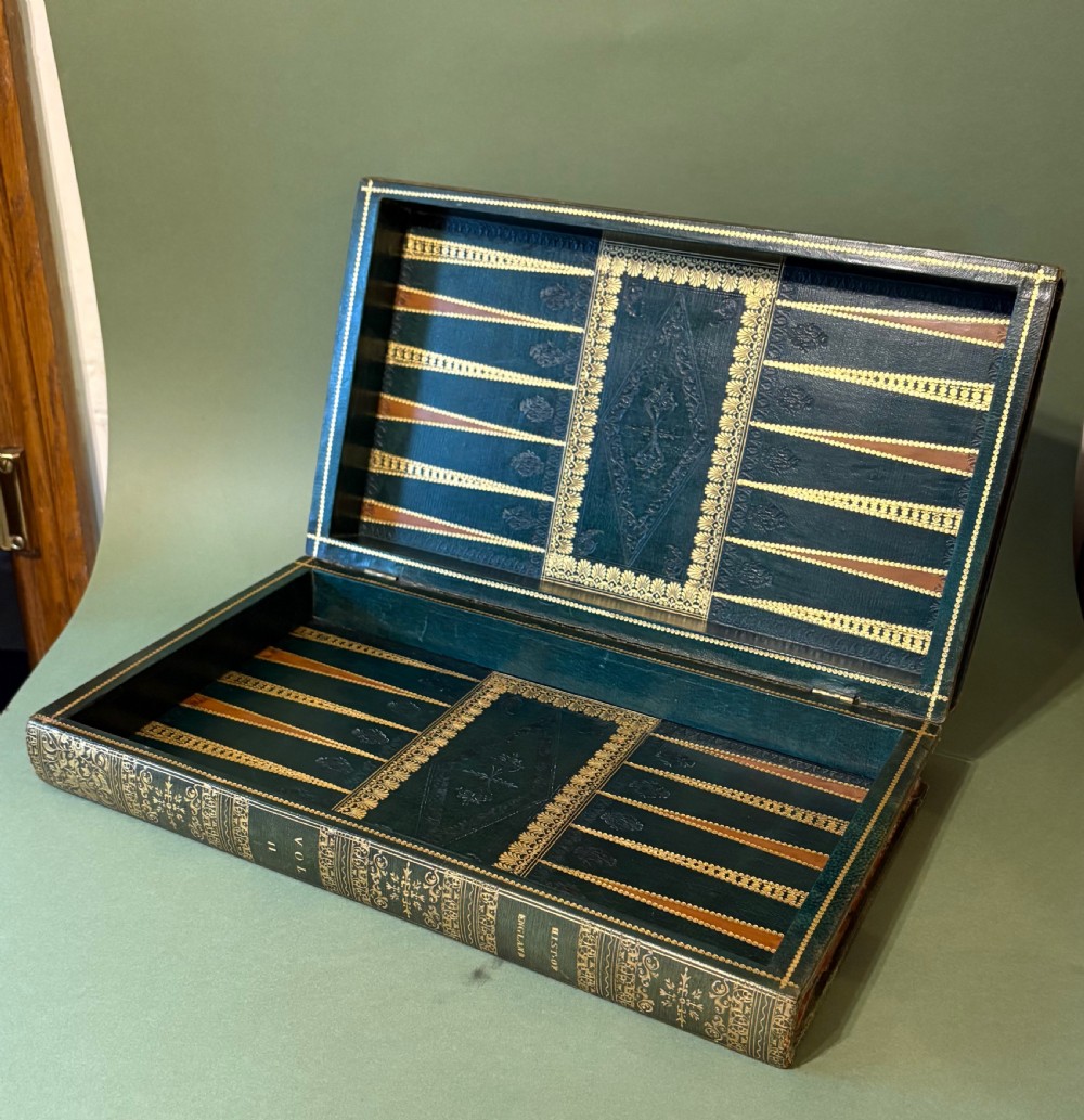 BACKGAMMON & DRAUGHTS GAMES COMPENDIUM 