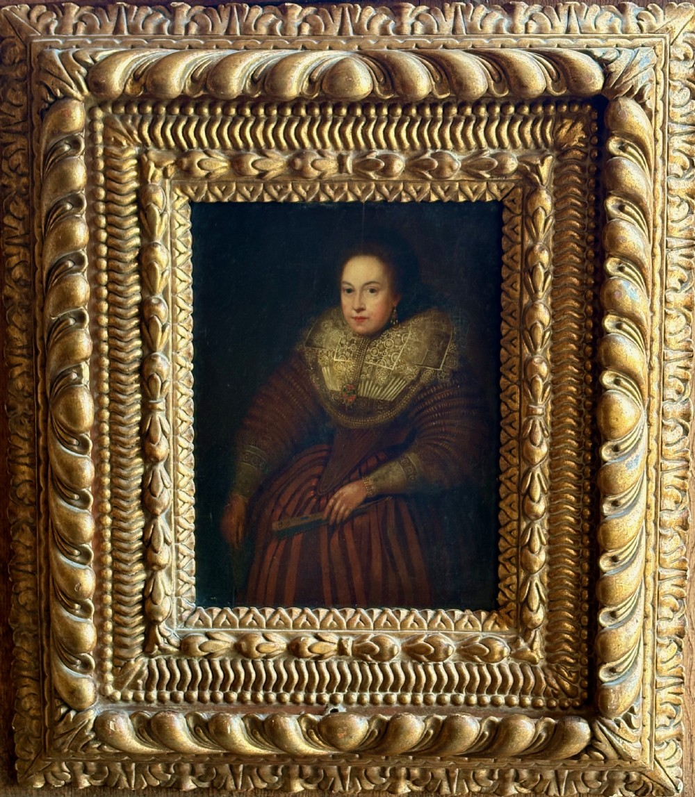 OIL PAINTING ON PANEL OF ELIZABETHAN LADY