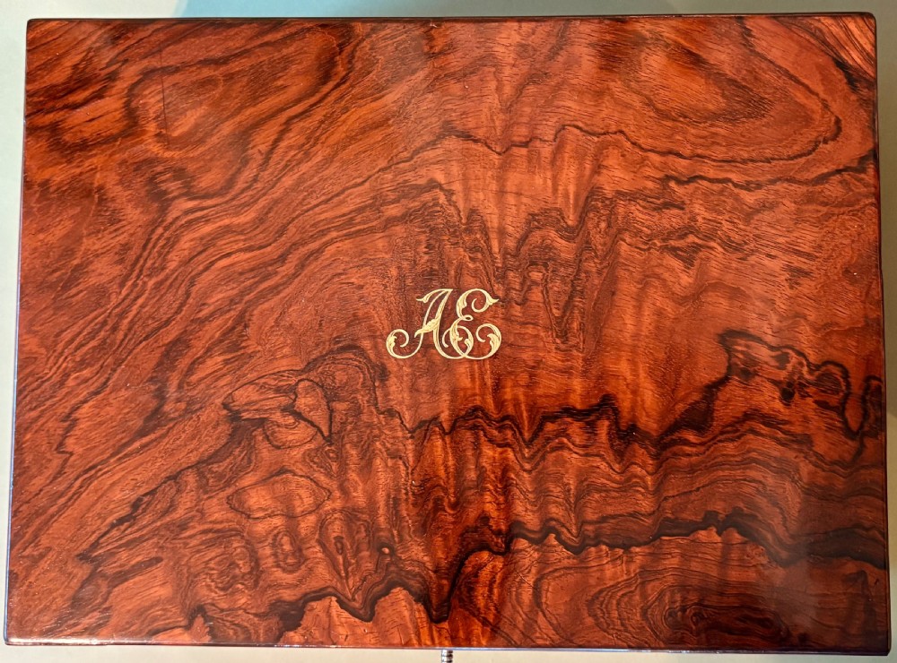LADY'S FULLY-FITTED DRESSING & JEWELLERY CASE View VII