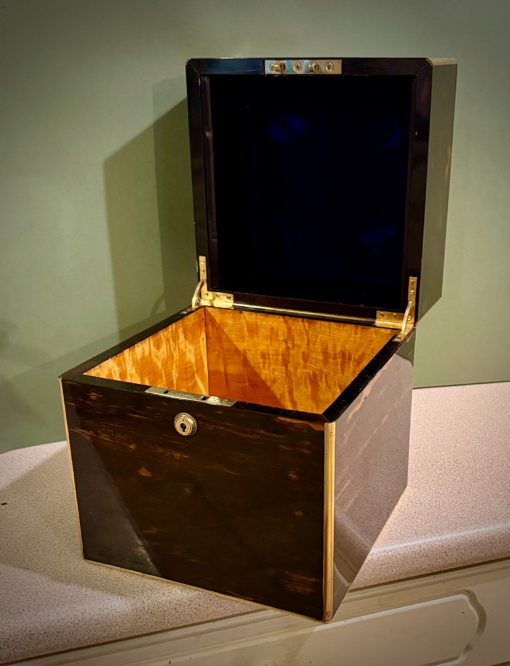 A SUPERB FOUR-DECANTER BOX View VIII