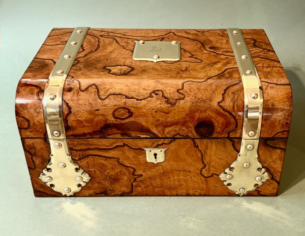 VERY FINE WALNUT GAMES COMPENDIUM View XX