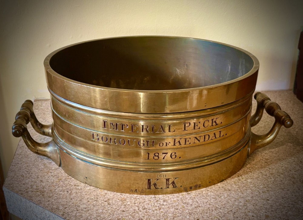 BRONZE IMPERIAL PECK DATED 1876 View II