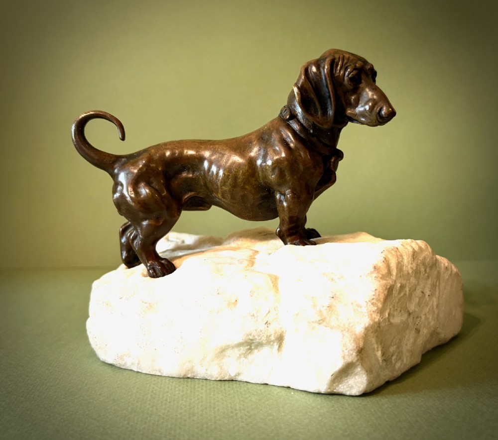 A CHARMING BRONZE DACHSHUND View II