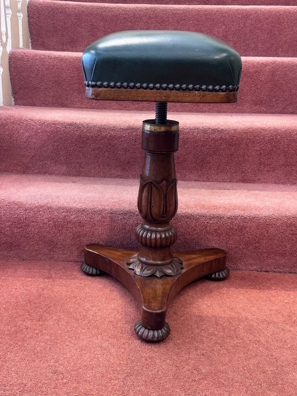 William IV mahogany height-adjustable leather Music Stool View VI