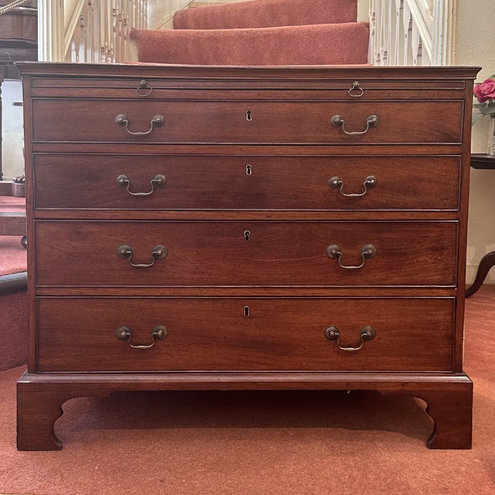 George III Mahogany Batchelors Chest, with brushing slide