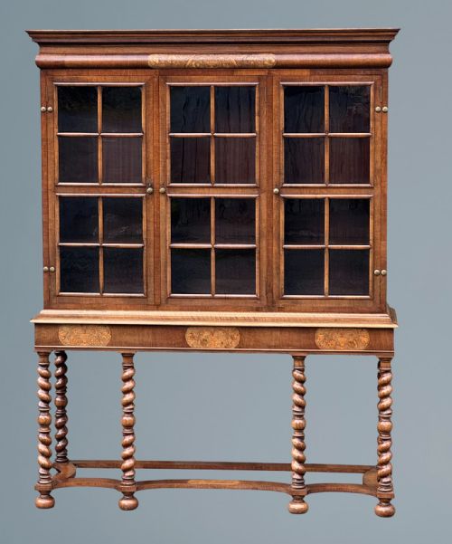 WARING GILLOWS WILLIAM AND MARY STYLE WALNUT BOOKCASE ON STAND