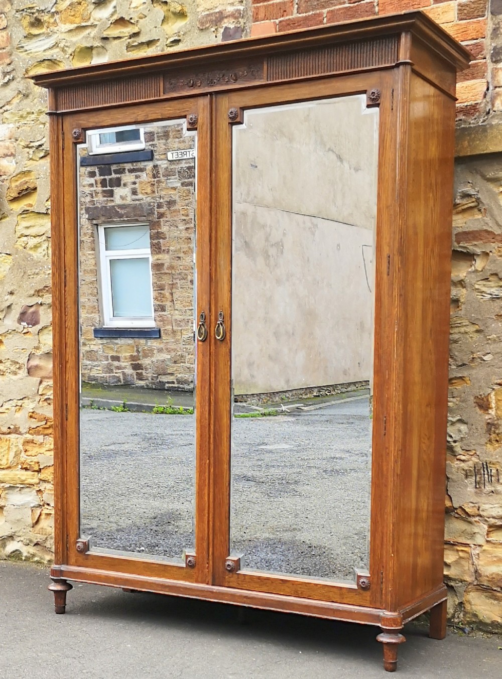 Edwardian Oak Double Door Fitted Wardrobe With Bevelled Glass
