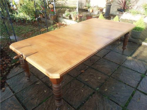 Victorian Oak Extending Dining Table Seats 10