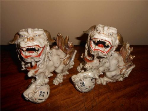 Rare Pair of Japanese Satsuma Fo Dogs, Meiji Period