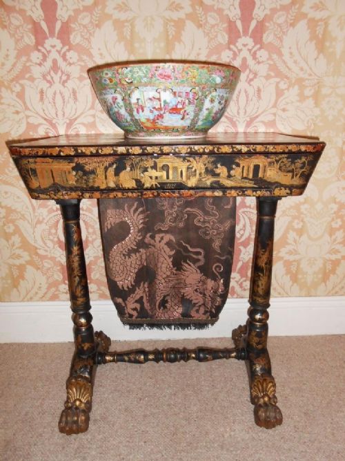 Stunning Georgian Lacquered Chinoiserie Sewing Table / Workbox C.1770