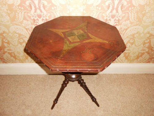 Pretty Victorian 'Gypsy' Tripod Table Leather Top