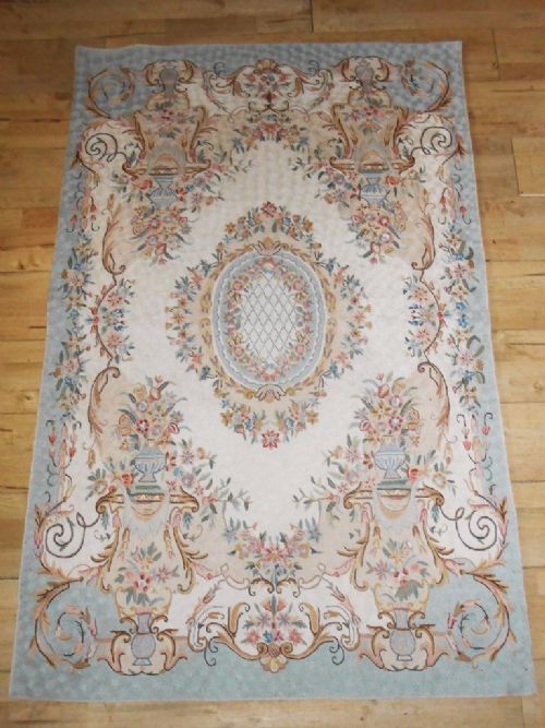 Beautiful Kashmir Chain Stitch Rug / Carpet