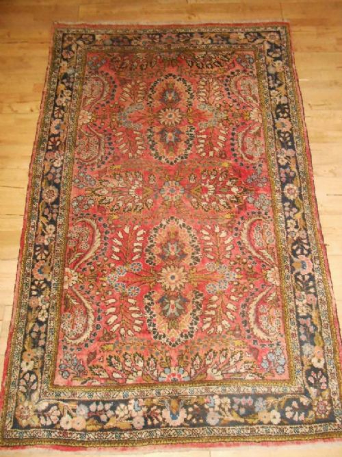 Antique Persian Sarouk Carpet / Rug