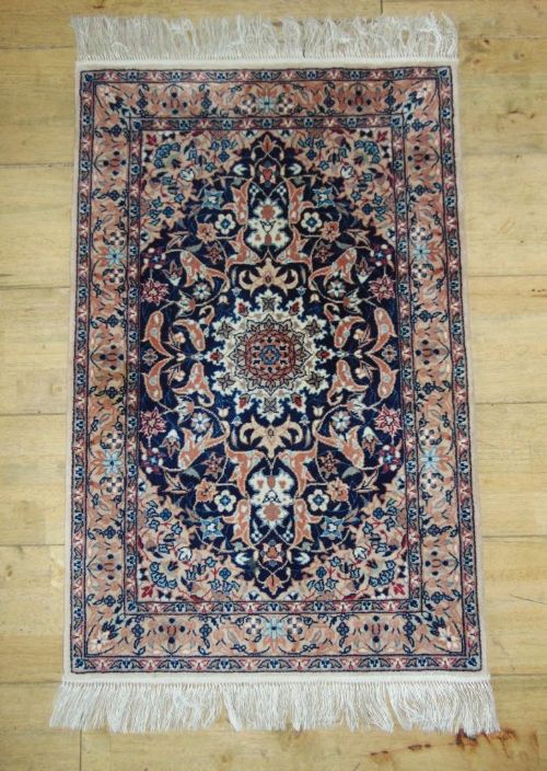 Fine Part-silk Isfahan Rug Central Persia