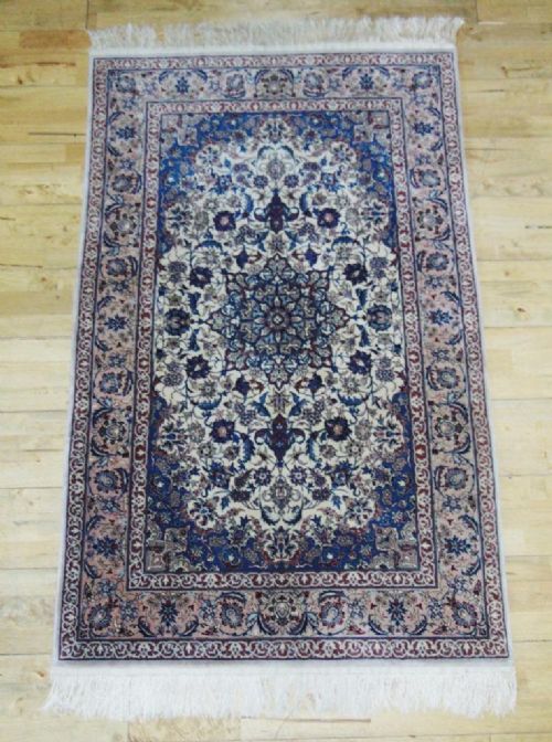 Very Fine Part-silk Isfahan Rug Central Persia