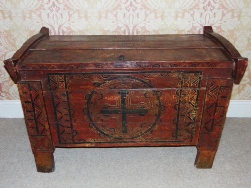Beautiful Hand Painted 19th Century Coffer / Dowry Chest
