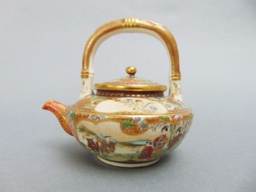 Fine Hand Painted Japanese Miniature Satsuma Teapot