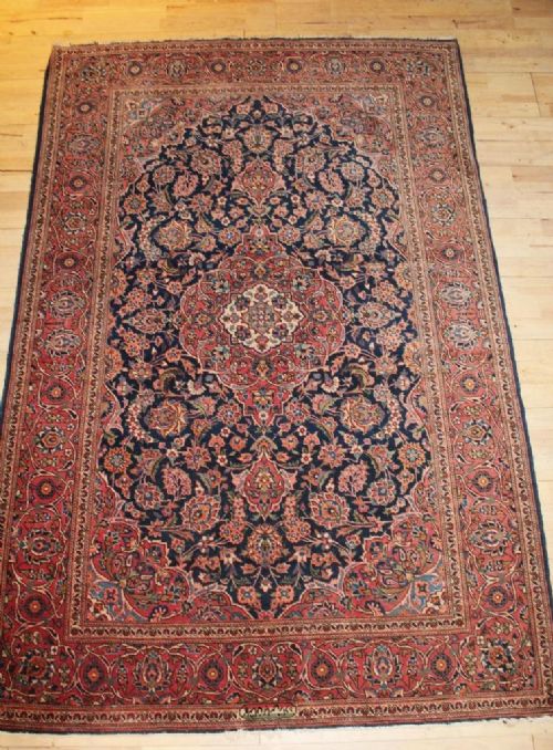 Antique Kashan Rug / Carpet, Central Persia