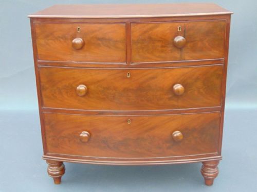 Victorian Mahogany Bow Front Chest of Drawers