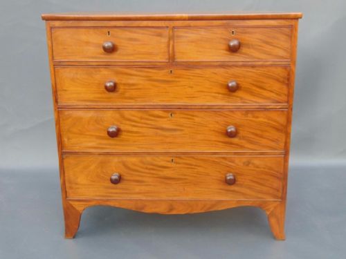 Early Victorian Mahogany Chest of Drawers