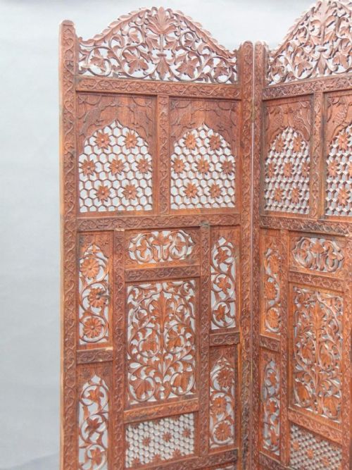 fig 1. Aesthetic Indian Carved Hardwood Screen
