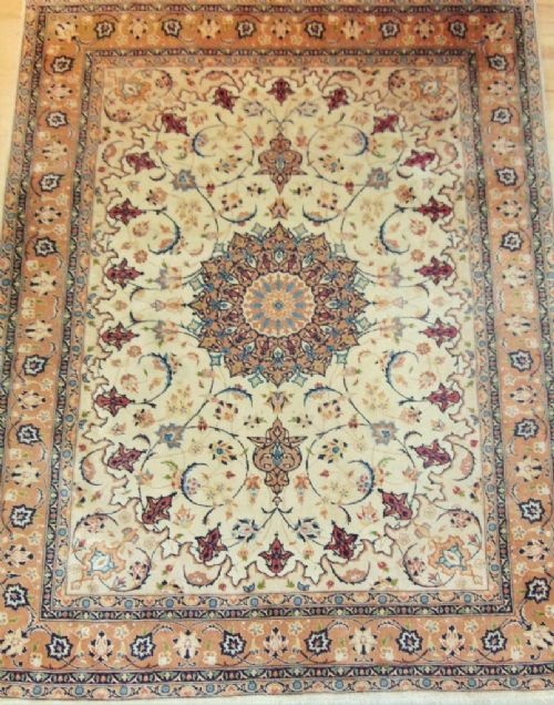 Wonderful Antique Tabriz Carpet / Rug