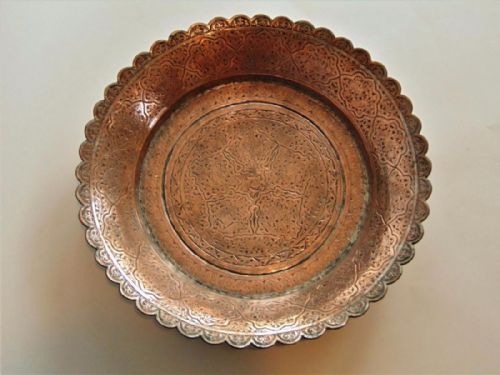 Grand 18th Century Indo-persian Copper Bowl / Charger