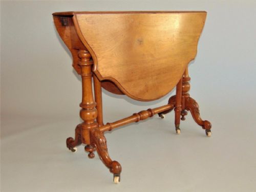 fig 1. Pretty Victorian Oak Sutherland Table