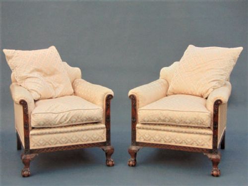 Pair of Armchairs Chairs Mahogany Ball & Claw