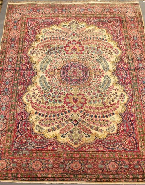 Stunning Antique Kirman Carpet Good Room Size