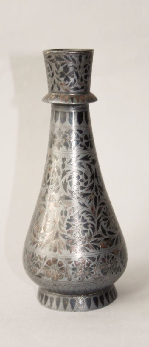 Antique Indian Bidri Vase Silver Inlay