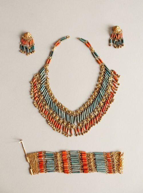 Egyptian Revival Neckclace Bracelet Earring Suite