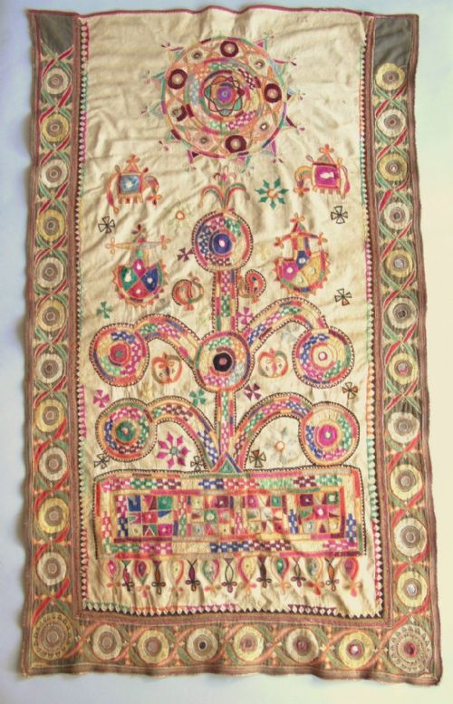 antique indian embroidery and applique wall hanging tree of life - CATEGORY: ANTIQUE MISCELLANEOUS - DATED 1920