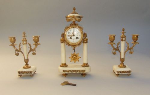 Pretty Victorian White Marble & Gilt Ormolu Clock Garniture