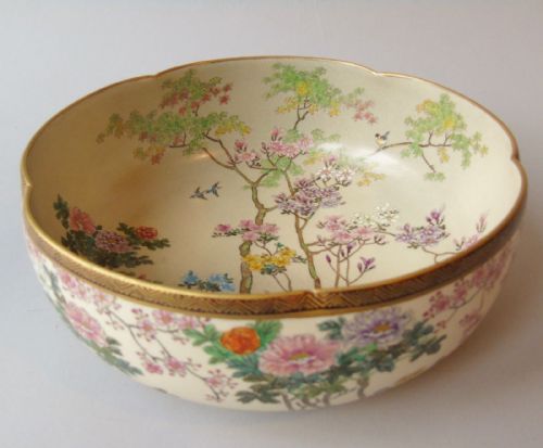 Large Japanese Meiji Satsuma Bowl by Koshida