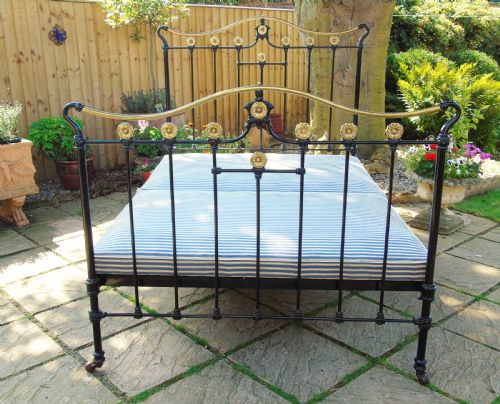 Beautiful Brass & Cast Iron Double Bed Art Nouveau