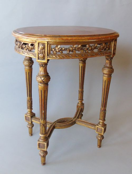 French 19th Century Antique Gilt Wood Oval Table